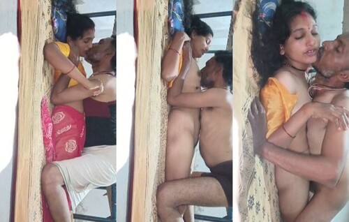 Indian Vlg Cpl Romance Boobs Sucking and Fucking