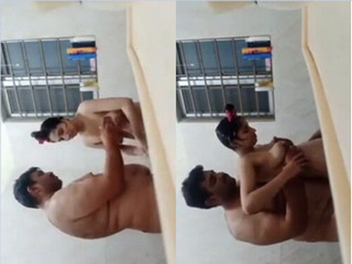 Paki Cpl Bathing and Romance (Updates)