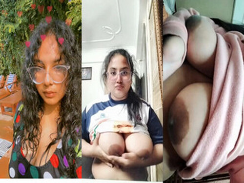 Sexy Indian girl Shows Her Big Boobs