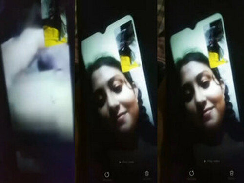 Cute Indian Girl Shows Boobs