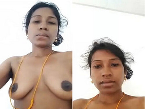Indian Telugu Bhabhi Shows Boobs