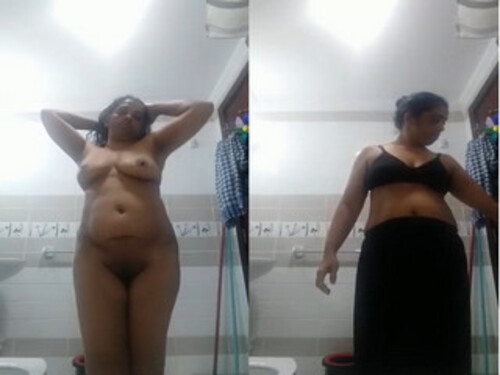 Horny Indian Bhabhi Striping and Shows For Lover