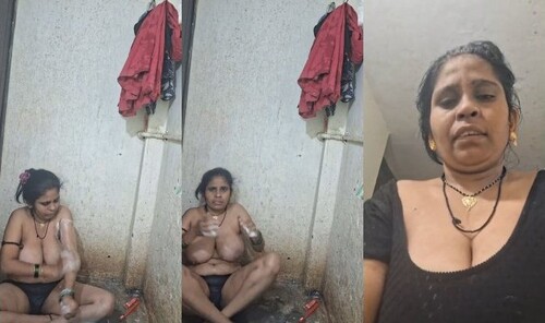 Indian Vlg Aunty Record Her Bathing