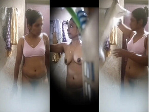 Indian Tamil Girl bathing Video Capture