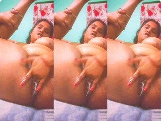Horny Tanker Boudi Fingering Masturbating Squirting (Updates)