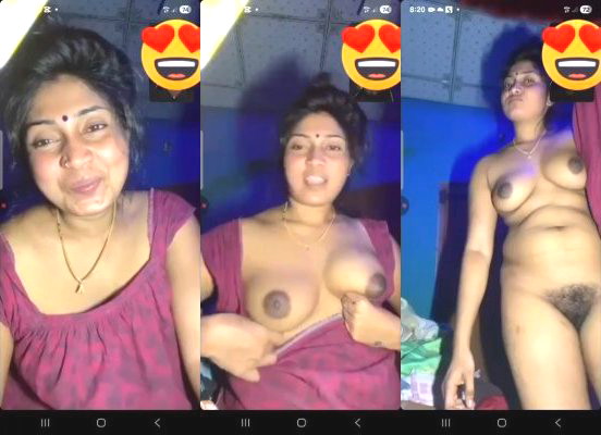 Sexy Bhabhi Showing Nude Body