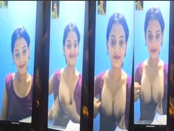 Cute mallu Mal Shows Her Boobs On VC