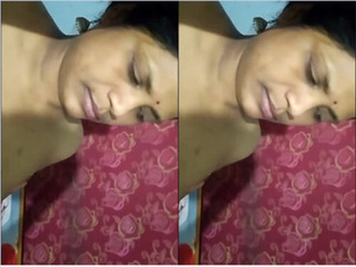 Horny Indian Bhabhi Blowjob and Fucking Part 1(Updates)