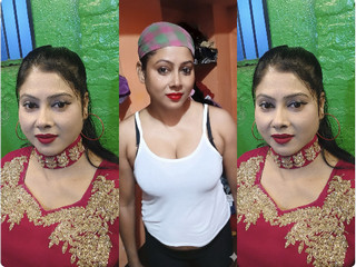 Desi Lady Taking Bath