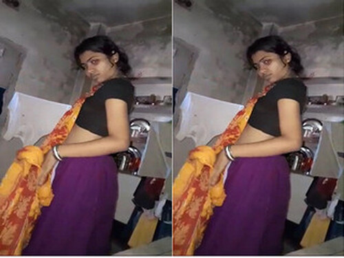 Shy Indian Bhabhi Romance and Fucking Part 1